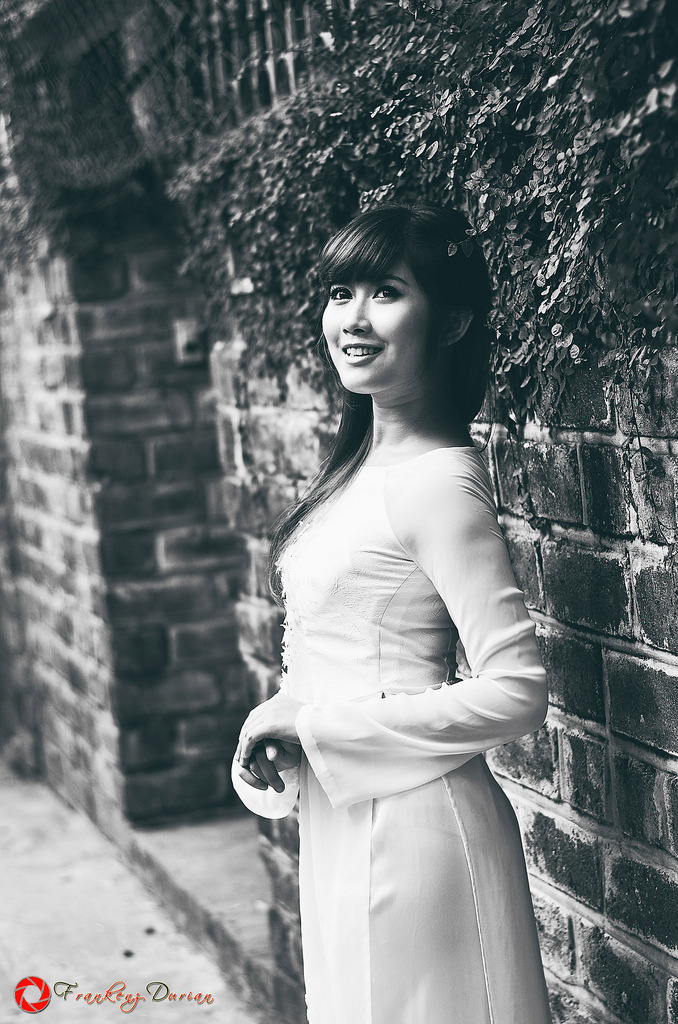 川上奈奈美被邻居侵犯